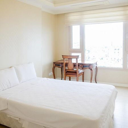 Cantavil Hoan Cau Aparthotel โฮจิมินห์ซิตี้ ภายนอก รูปภาพ